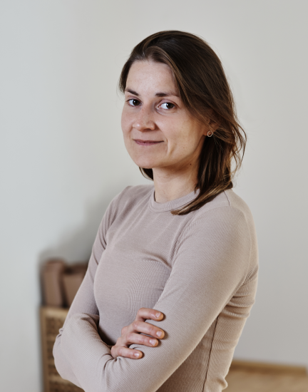 V YOGA i-D v Brně vyučuje lektorka Veronika Krausová